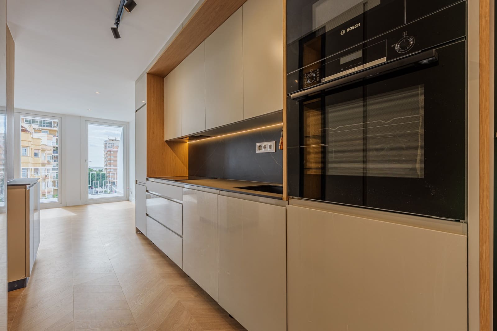 2 bedroom Apartment for sale in Malaga city - € 930,000 (Ref: 9564862)