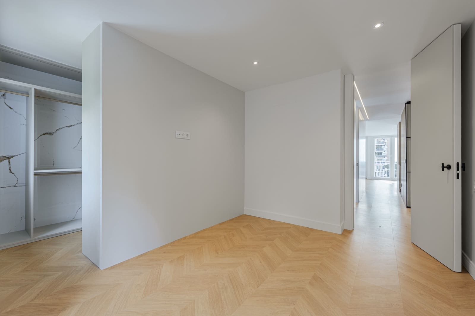 2 bedroom Apartment for sale in Malaga city - € 930,000 (Ref: 9564862)