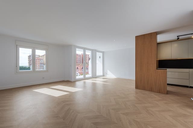 2 bedroom Apartment for sale in La Malagueta, Málaga city - € 930,000 (Ref: 9564862)