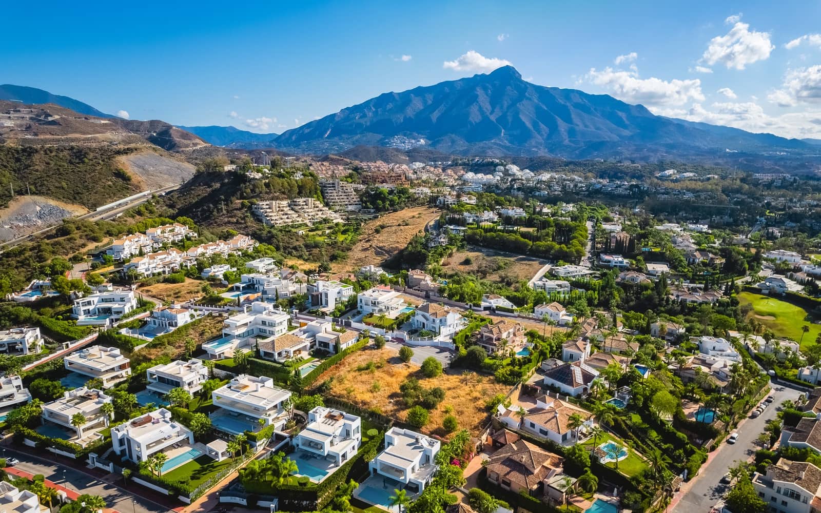 Terrain à Bâtir à vendre à Marbella - 2 750 000 € (Ref: 9578564)