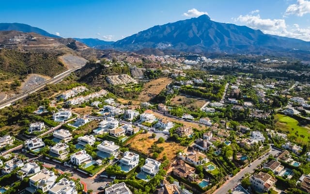 Terrain à Bâtir à vendre à Marbella - 2 750 000 € (Ref: 9578564)