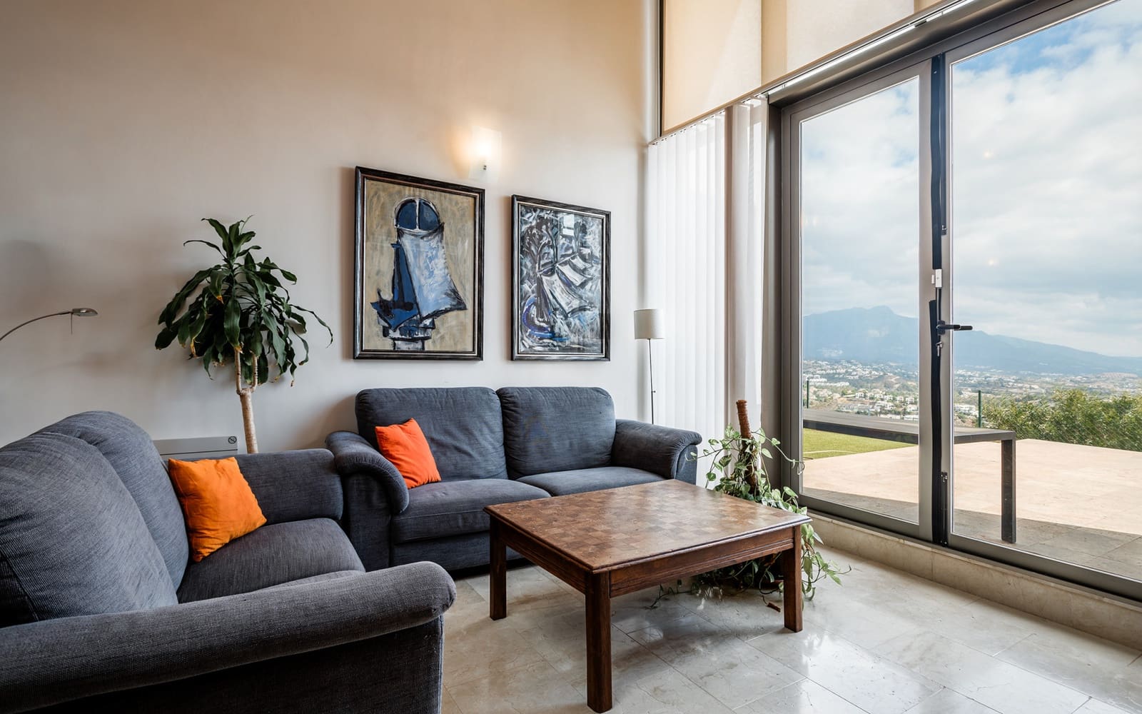 3 camera da letto Villetta Bifamiliare in vendita in Benahavis con piscina garage - 795.000 € (Rif: 9585973)