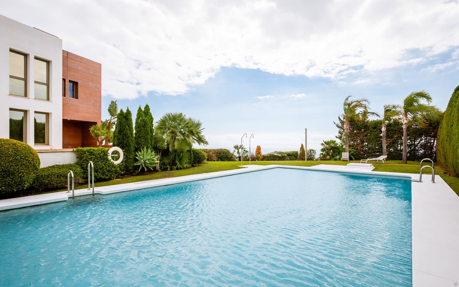 3 camera da letto Villetta Bifamiliare in vendita in Benahavis con piscina garage - 795.000 € (Rif: 9585973)