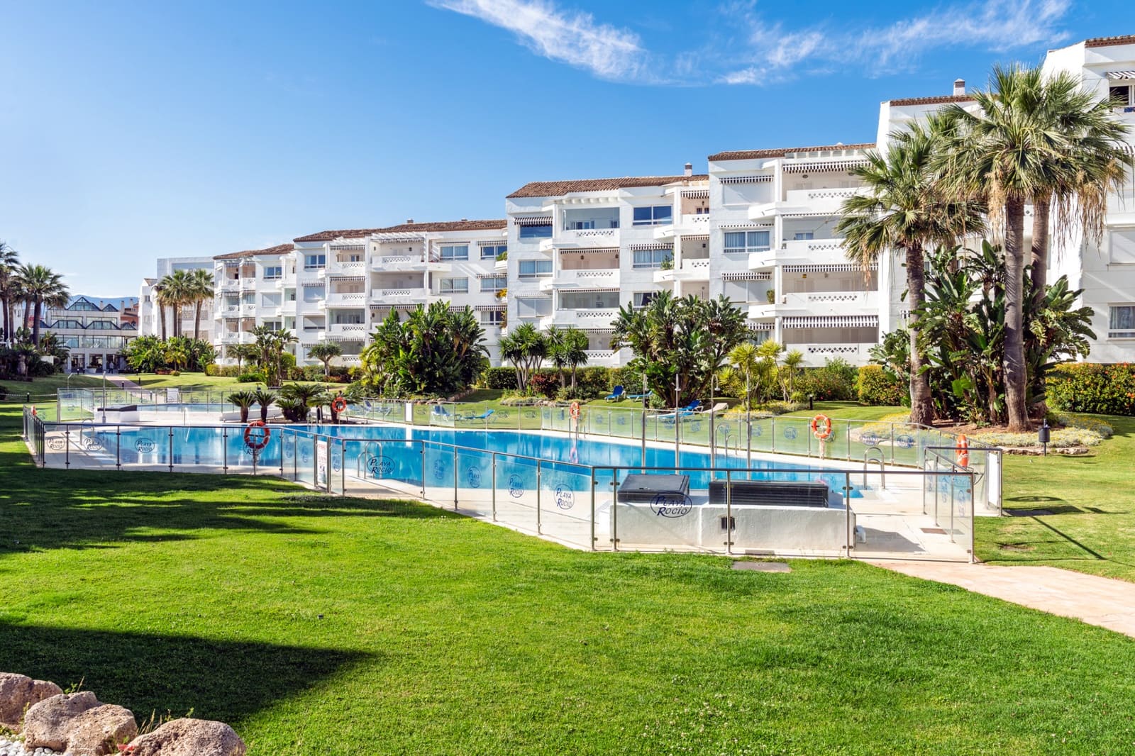 4 bedroom Apartment for sale in Marbella with pool garage - € 1,595,000 (Ref: 9590847)