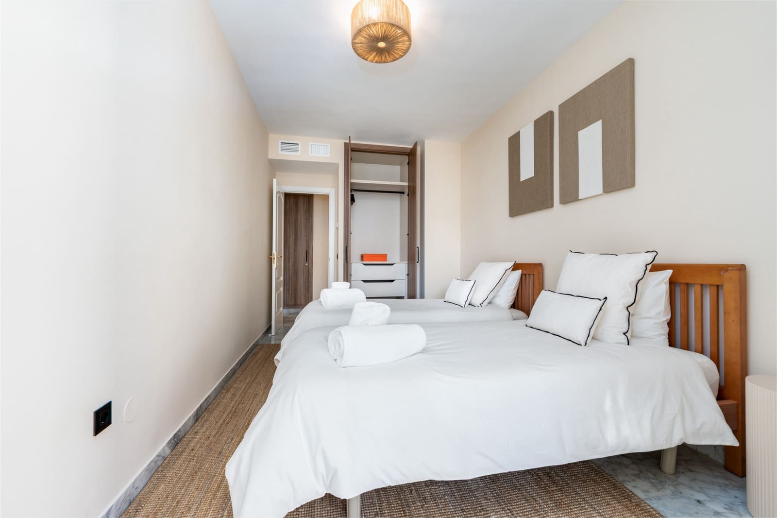 4 quarto Apartamento para venda em Marbella com piscina garagem - 1 595 000 € (Ref: 9590847)