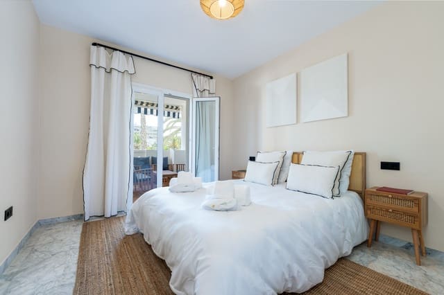 4 slaapkamer Appartement te koop in Marbella met zwembad garage - € 1.595.000 (Ref: 9590847)