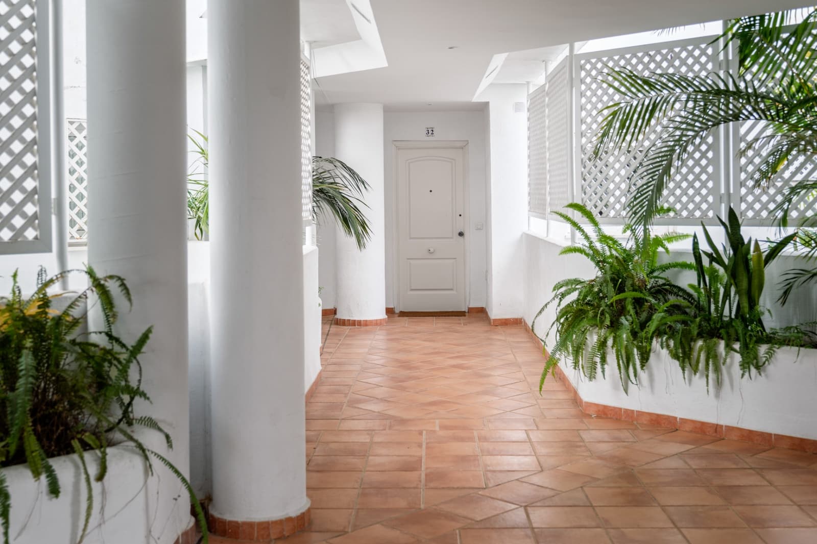 4 quarto Apartamento para venda em Marbella com piscina garagem - 1 595 000 € (Ref: 9590847)