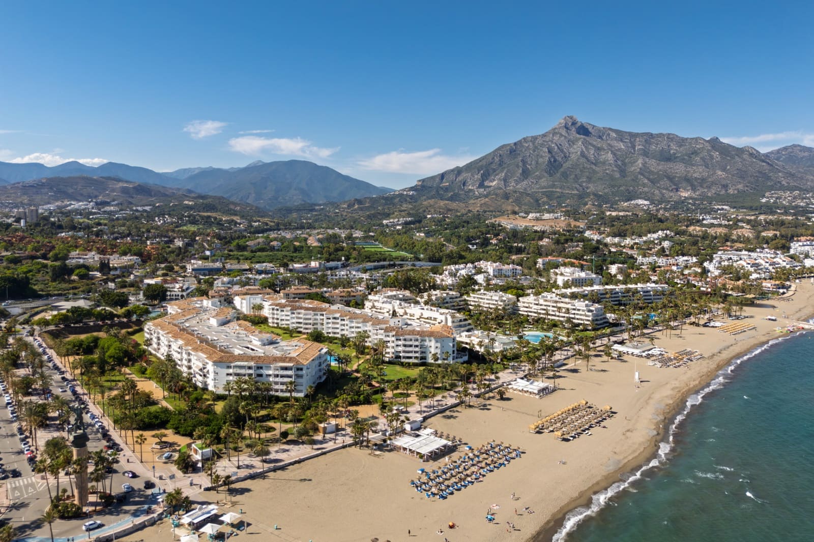 4 quarto Apartamento para venda em Marbella com piscina garagem - 1 595 000 € (Ref: 9590847)