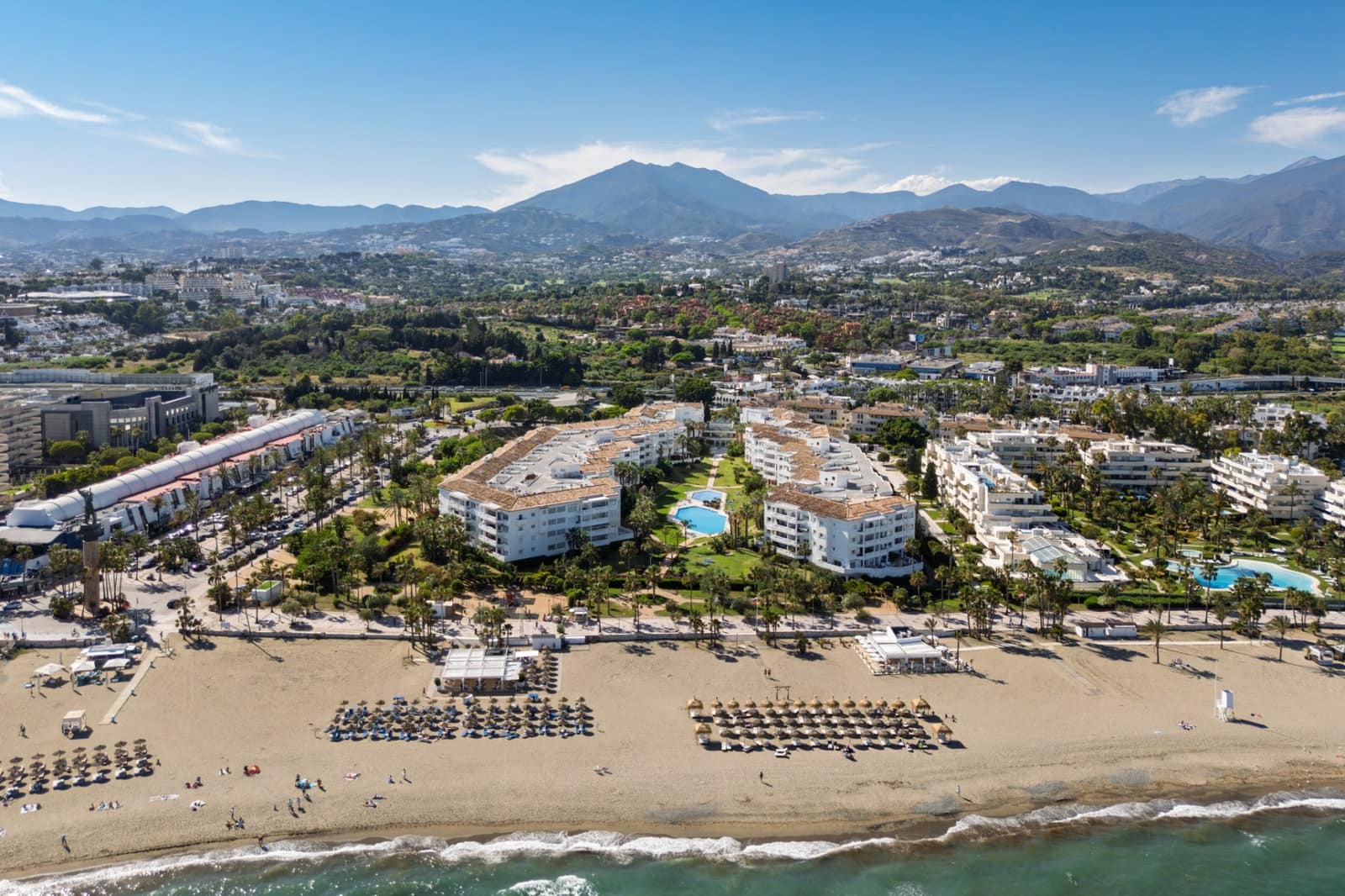 4 quarto Apartamento para venda em Marbella com piscina garagem - 1 595 000 € (Ref: 9590847)