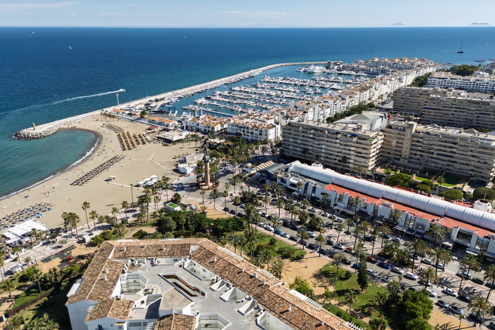 4 quarto Apartamento para venda em Marbella com piscina garagem - 1 595 000 € (Ref: 9590847)