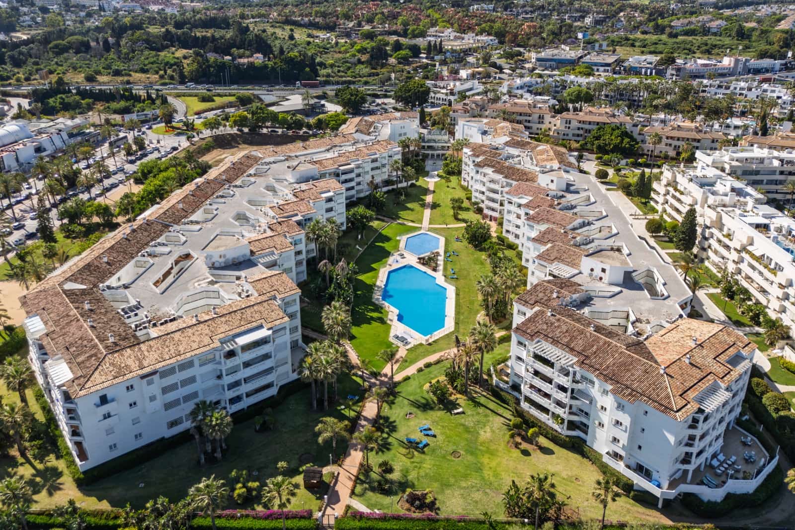 4 quarto Apartamento para venda em Marbella com piscina garagem - 1 595 000 € (Ref: 9590847)