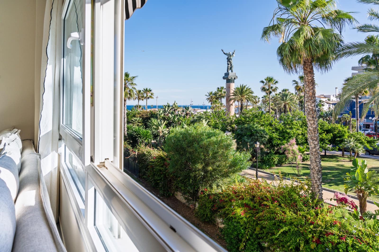 4 quarto Apartamento para venda em Marbella com piscina garagem - 1 595 000 € (Ref: 9590847)