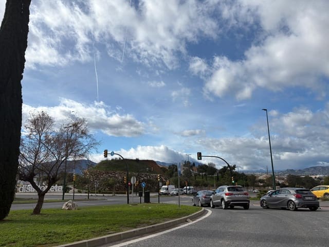 Tontti myytävänä paikassa Málaga kaupunki - 1 300 000 € (Ref: 9598715)