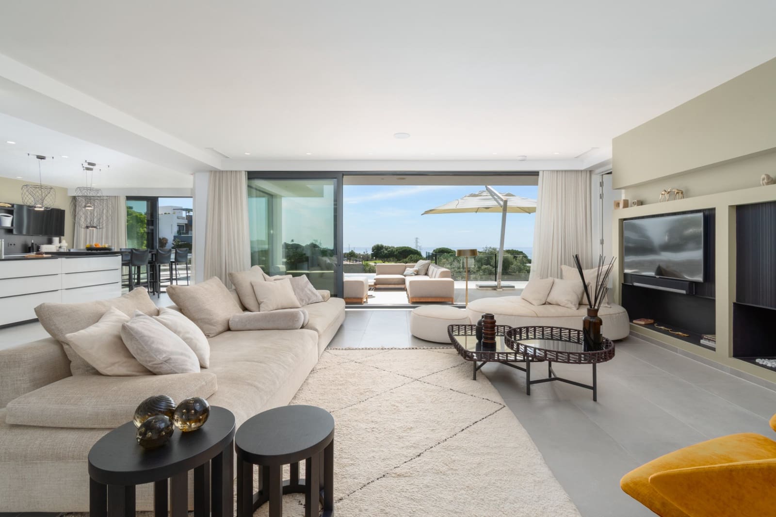 5 soveværelse Villa til salg i Marbella med swimmingpool garage - € 3.950.000 (Ref: 9611186)