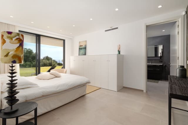 5 soveværelse Villa til salg i Marbella med swimmingpool garage - € 3.950.000 (Ref: 9611186)