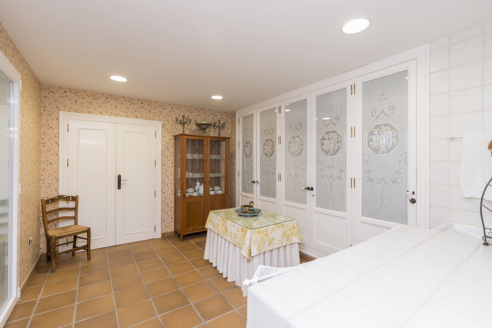 9 slaapkamer Villa te koop in Rincon de la Victoria met zwembad garage - € 2.450.000 (Ref: 9615228)