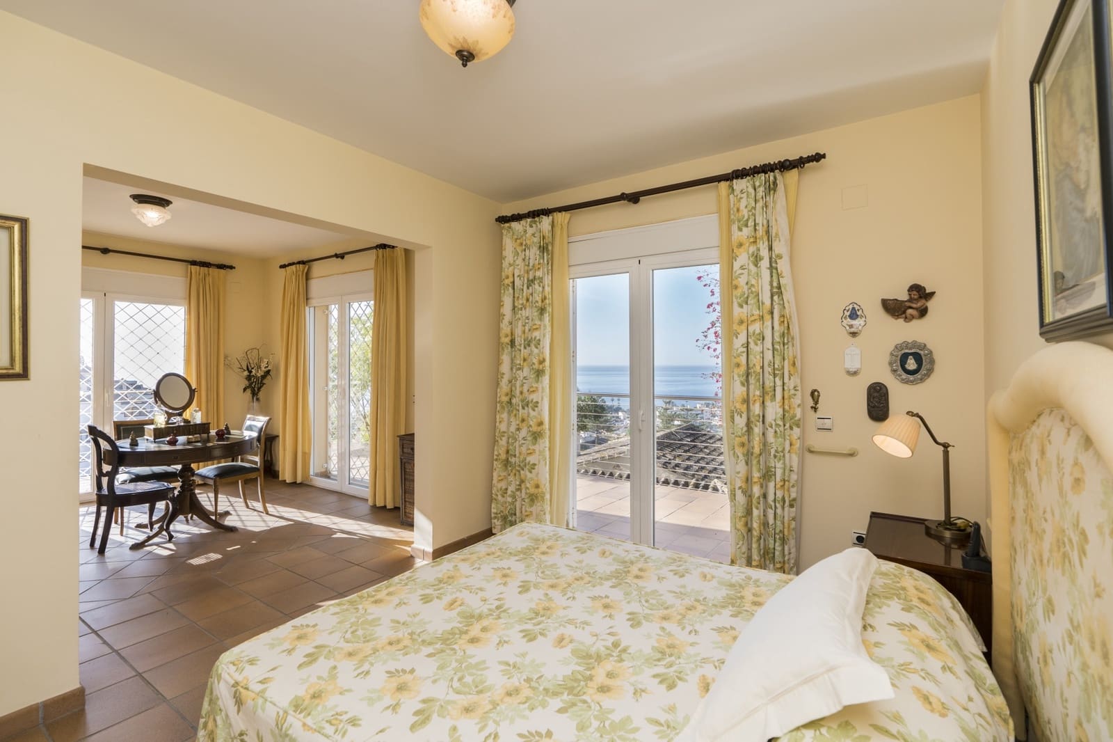 9 slaapkamer Villa te koop in Rincon de la Victoria met zwembad garage - € 2.450.000 (Ref: 9615228)