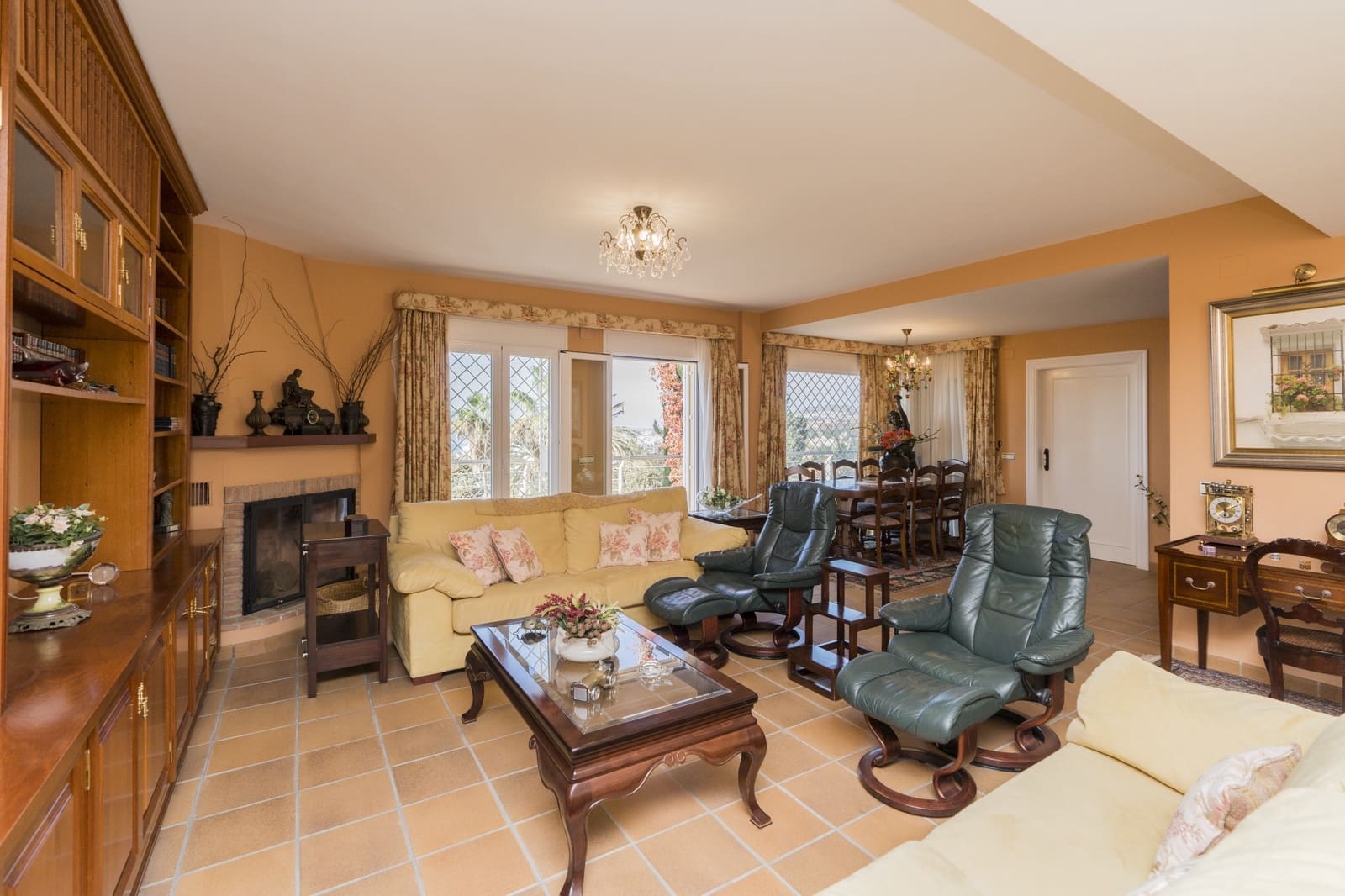 9 slaapkamer Villa te koop in Rincon de la Victoria met zwembad garage - € 2.450.000 (Ref: 9615228)