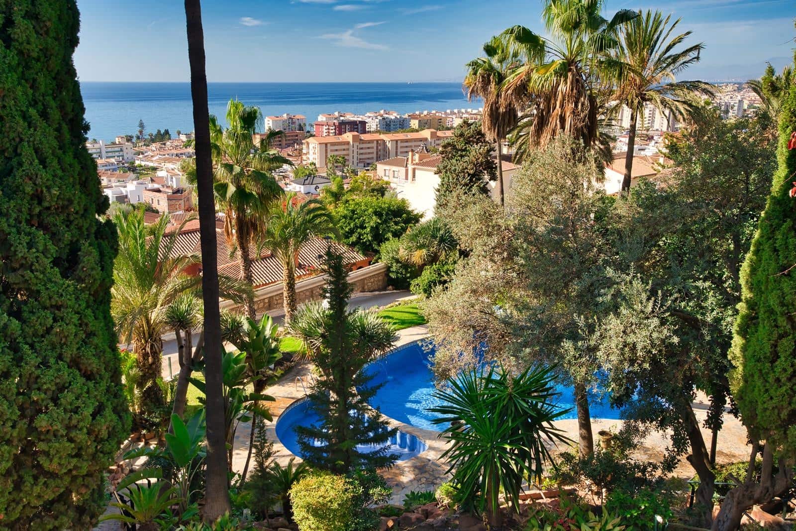 9 bedroom Villa for sale in Rincon de la Victoria with pool garage - € 2,450,000 (Ref: 9615228)