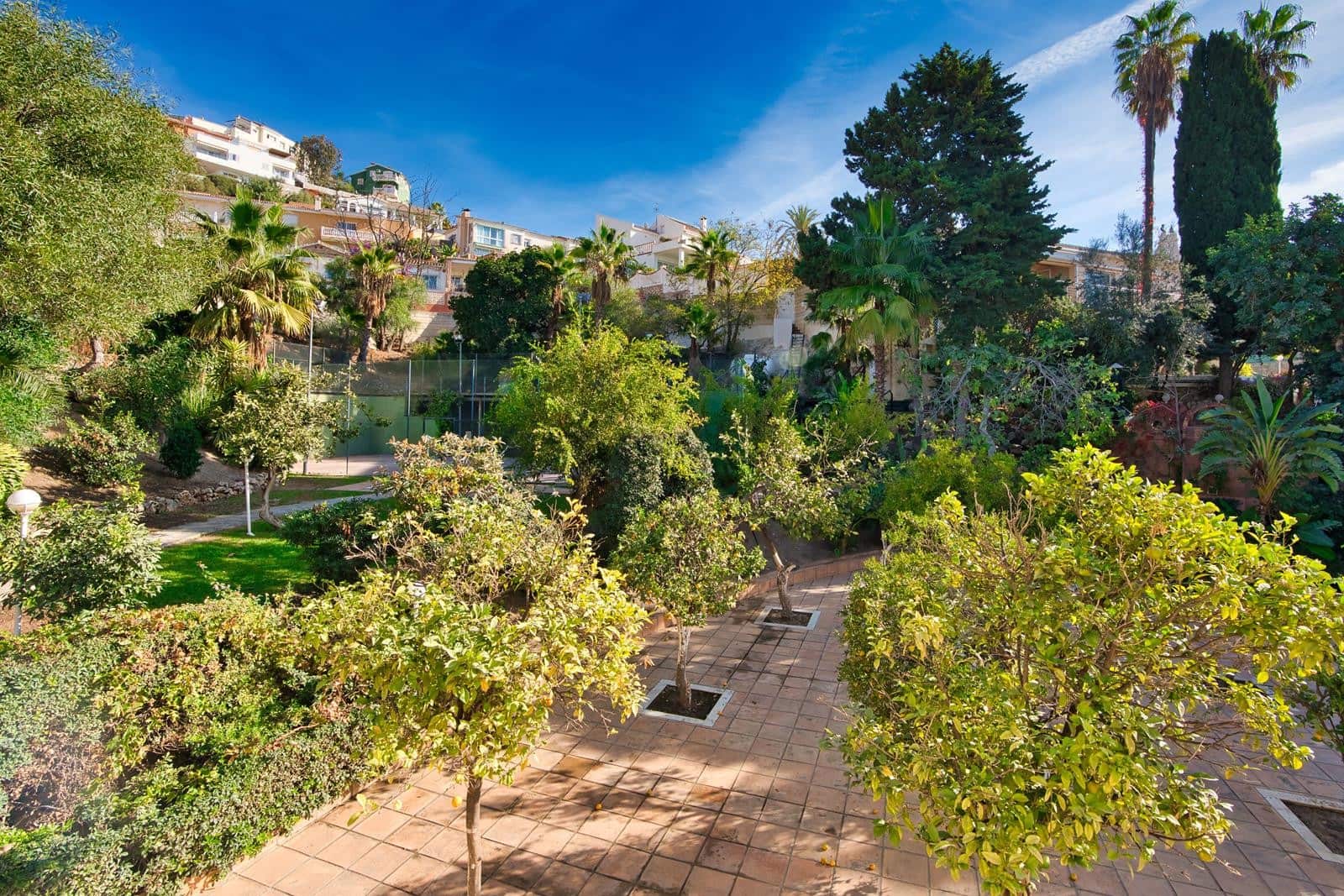 9 bedroom Villa for sale in Rincon de la Victoria with pool garage - € 2,450,000 (Ref: 9615228)