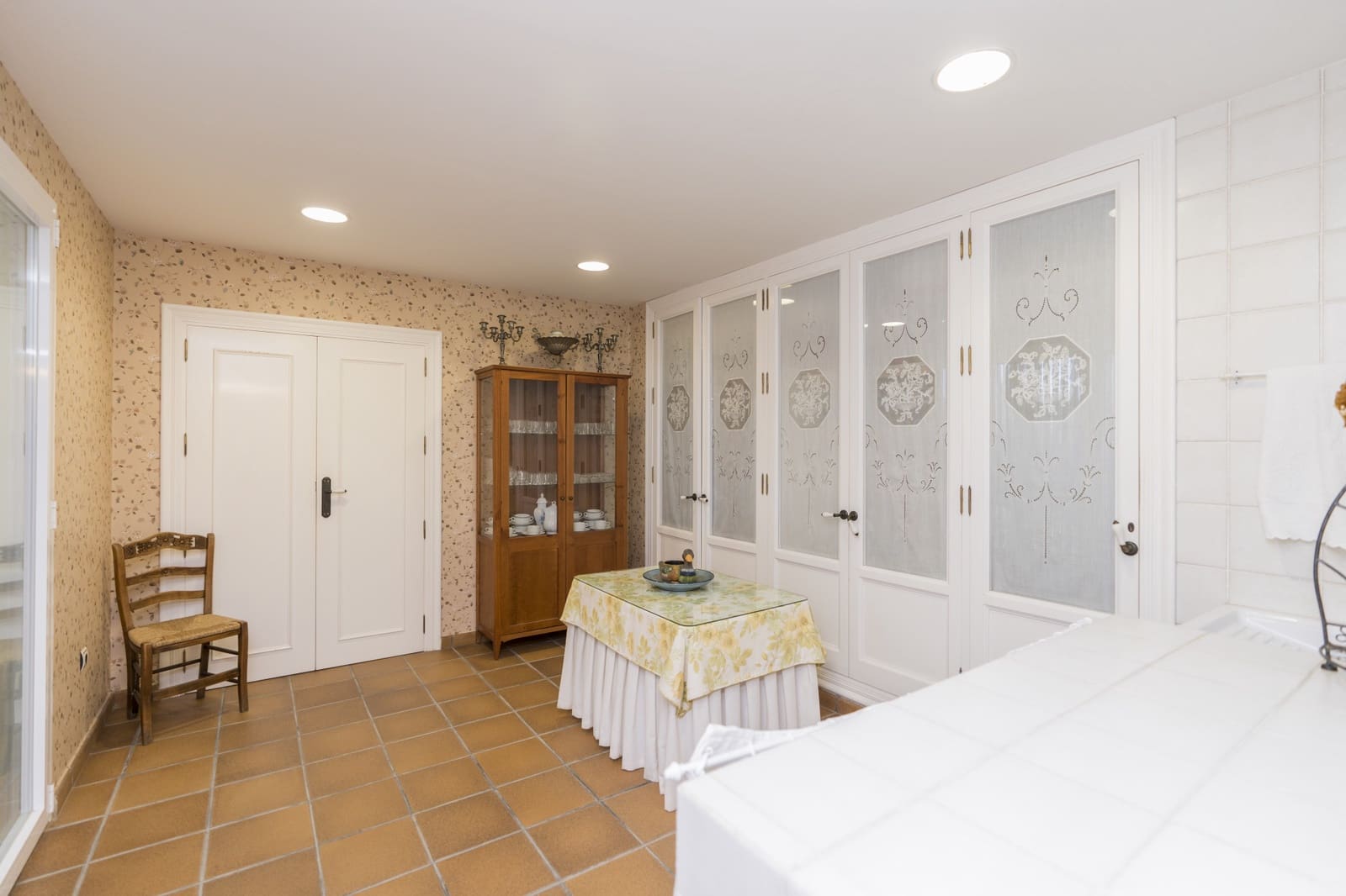 9 bedroom Villa for sale in Rincon de la Victoria with pool garage - € 2,450,000 (Ref: 9615228)