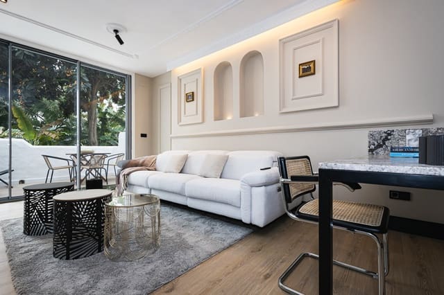 1 bedroom Apartment for sale in Marbella with pool garage - € 2,175,000 (Ref: 9615232)