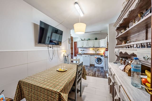 Ático de 5 habitaciones en Málaga ciudad en venta con garaje - 1.680.000 € (Ref: 9615235)