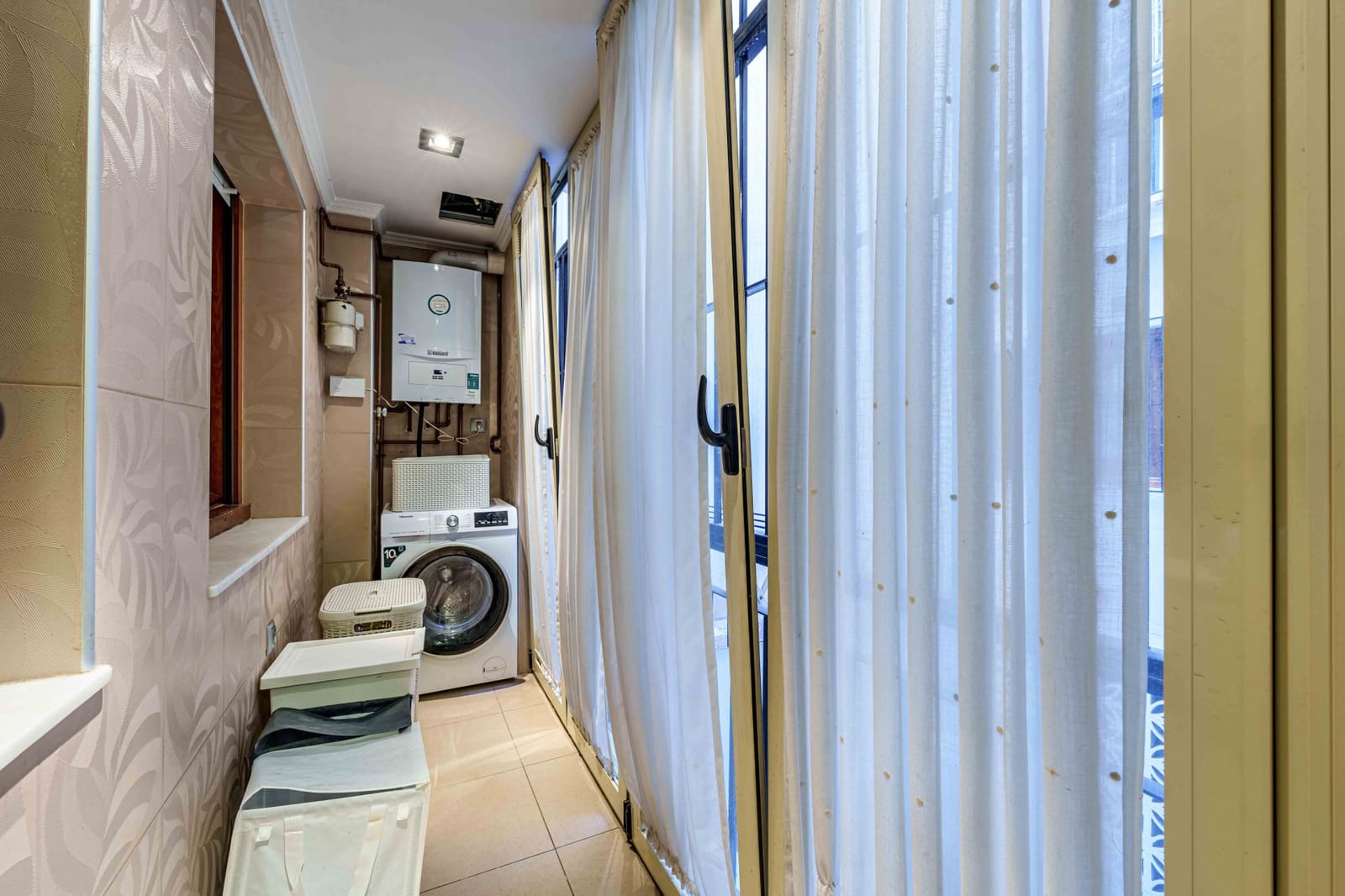 4 makuuhuone Huoneisto myytävänä paikassa Malaga kaupunki mukana 
autotalli - 895 000 € (Ref: 9615239)