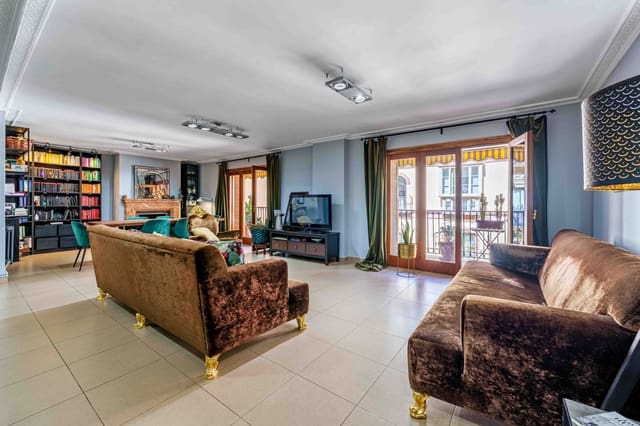 4 makuuhuone Huoneisto myytävänä paikassa Málaga kaupunki mukana 
autotalli - 895 000 € (Ref: 9615239)