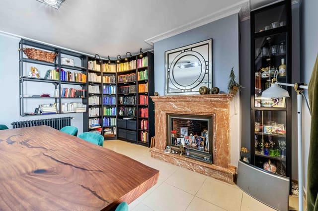 4 bedroom Apartment for sale in Málaga city with garage - € 870,000 (Ref: 9615239)