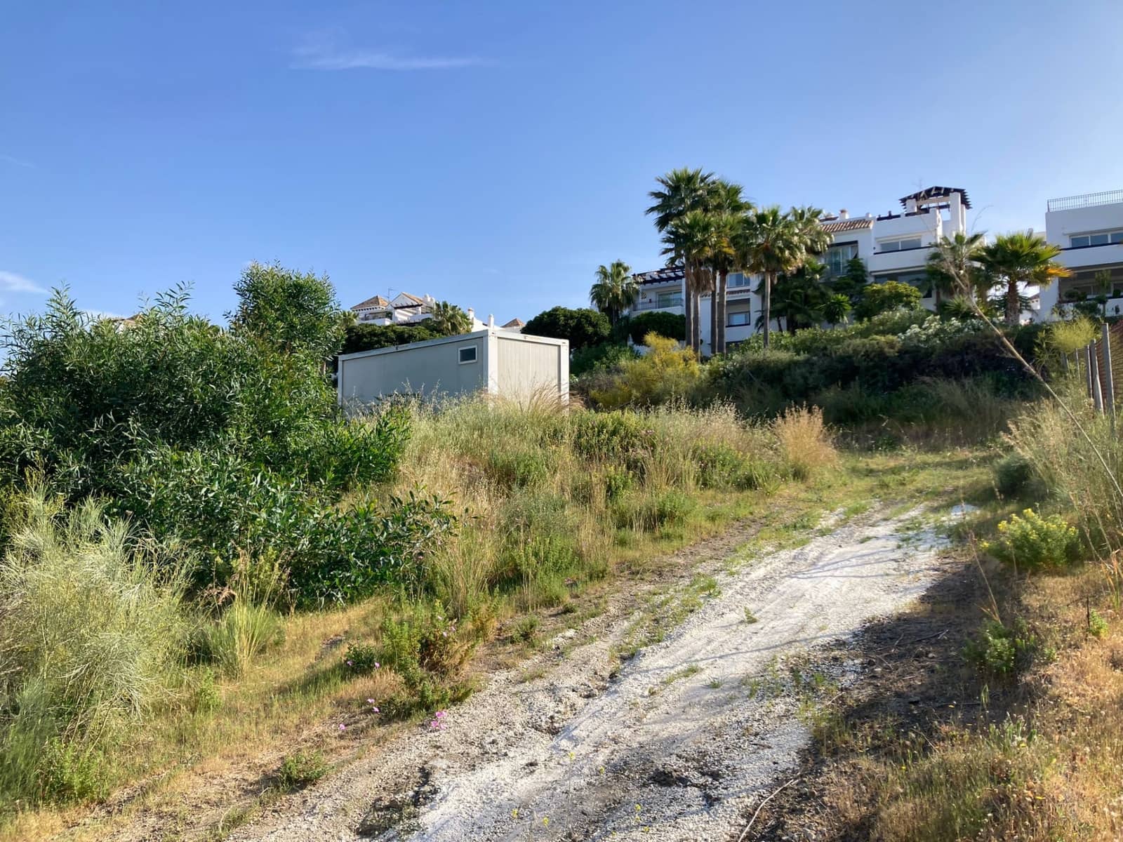 Building Plot for sale in Benahavis - € 895,000 (Ref: 9615240)