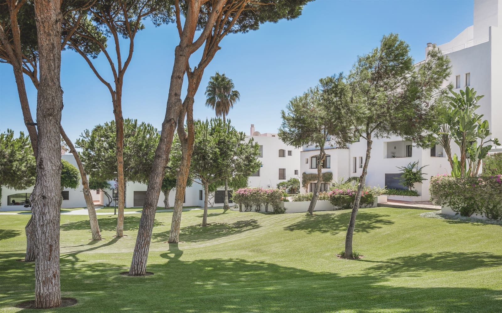 3 soverom Leilighet til salgs i Marbella med svømmebasseng garasje - € 850 000 (Ref: 9615241)
