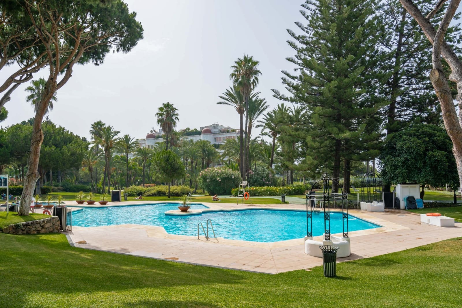 3 soverom Leilighet til salgs i Marbella med svømmebasseng garasje - € 850 000 (Ref: 9615241)