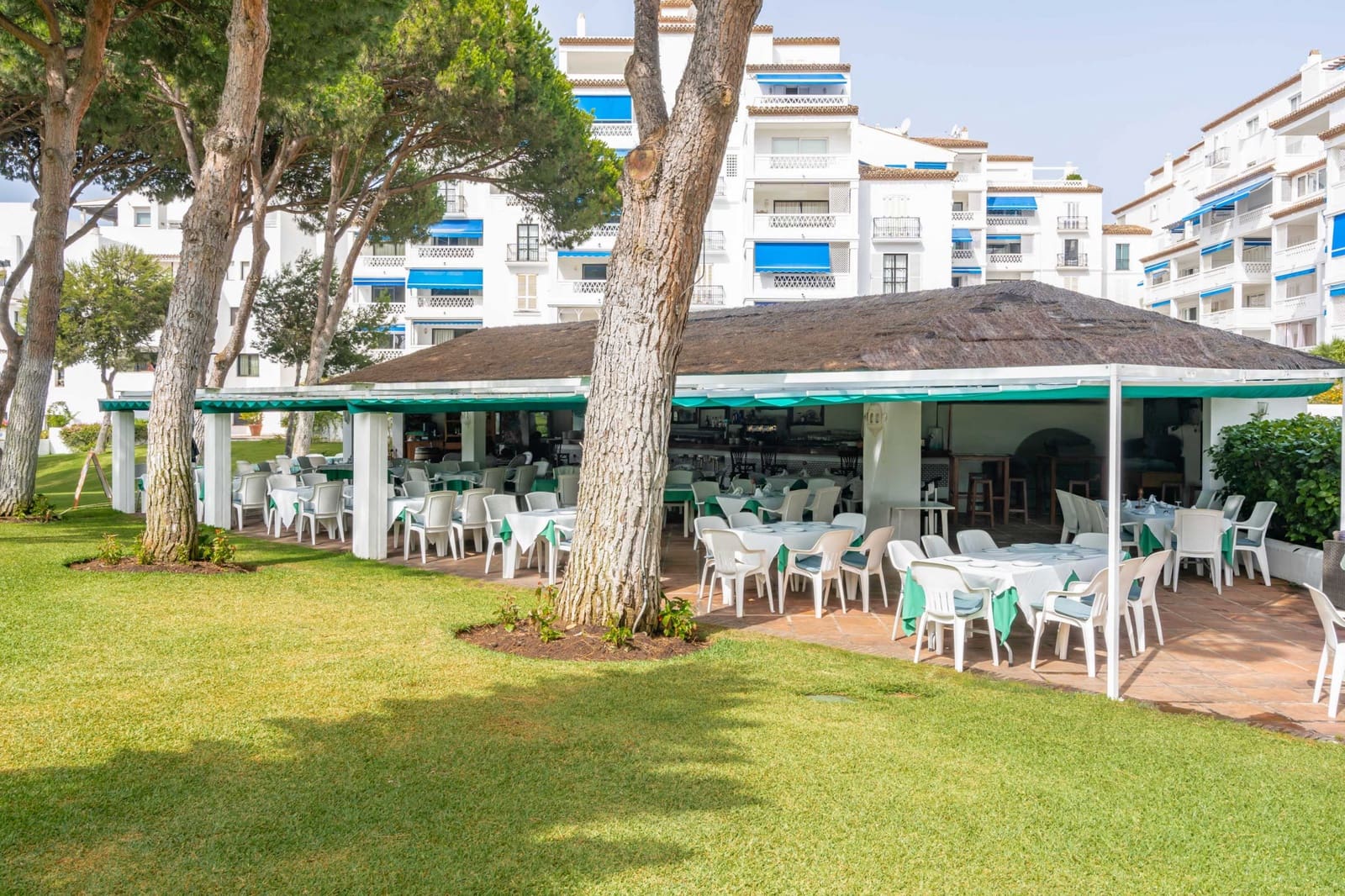 3 soverom Leilighet til salgs i Marbella med svømmebasseng garasje - € 850 000 (Ref: 9615241)