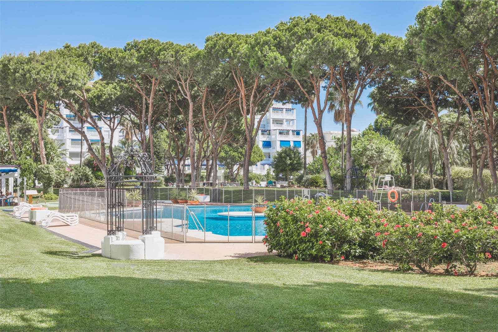 3 soverom Leilighet til salgs i Marbella med svømmebasseng garasje - € 850 000 (Ref: 9615241)