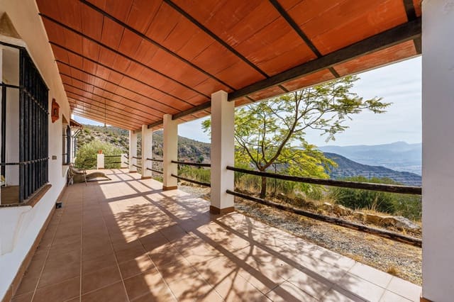 2 makuuhuone Huoneisto myytävänä paikassa Málaga kaupunki mukana uima-altaan 
autotalli - 770 000 € (Ref: 9615242)