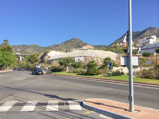 Building Plot for sale in Benalmádena - € 695,000 (Ref: 9615244)