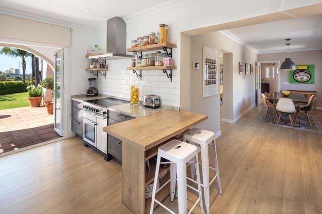 5 quarto Moradia para venda em Marbella com piscina garagem - 1 795 000 € (Ref: 9622353)