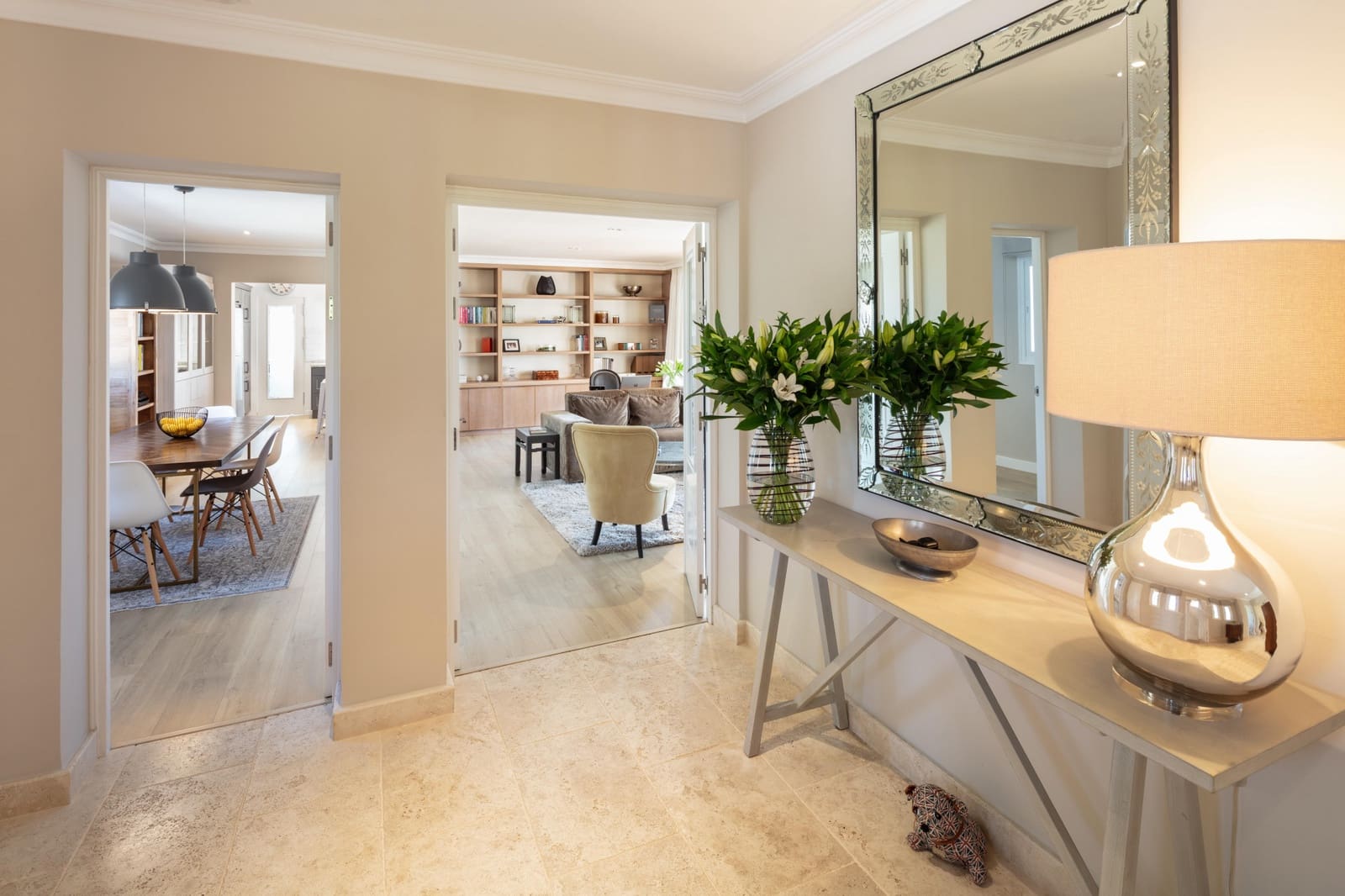 5 bedroom Villa for sale in Marbella with pool garage - € 1,795,000 (Ref: 9622353)