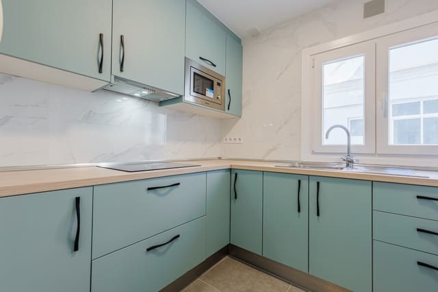 3 soveværelse Lejlighed til salg i Centro Historico, Málaga by - € 770.000 (Ref: 9627339)