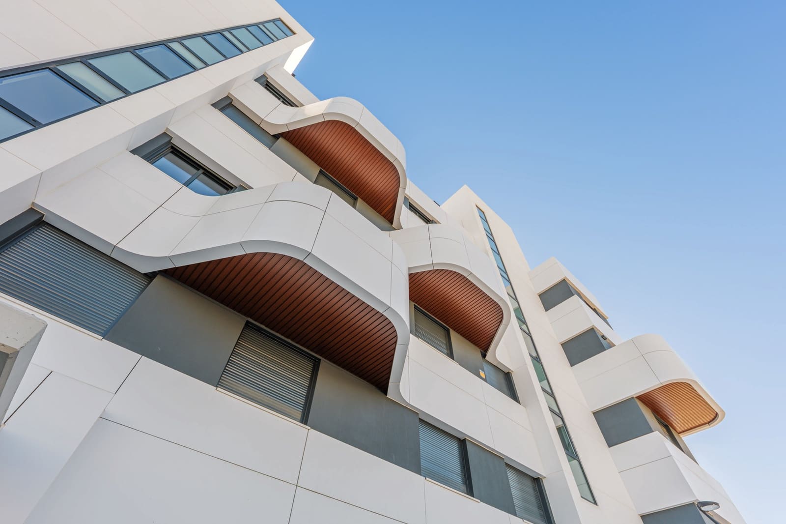 3 sypialnia Penthouse na sprzedaż w Torremolinos z basenem garażem - 1 750 000 € (Ref: 9629782)