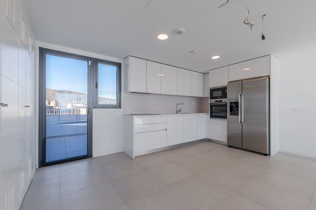 3 makuuhuone Kattohuoneisto myytävänä paikassa Torremolinos mukana uima-altaan 
autotalli - 1 490 000 € (Ref: 9629782)