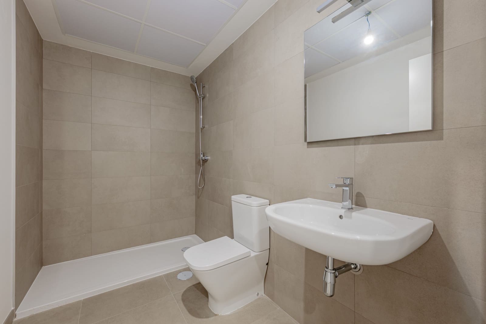 4 sovrum Takvåning till salu i Torremolinos med pool garage - 1 350 000 € (Ref: 9629783)