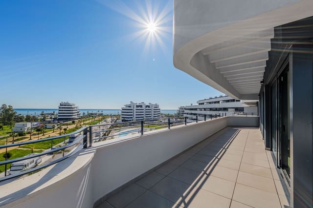 4 sovrum Takvåning till salu i Torremolinos med pool garage - 1 350 000 € (Ref: 9629783)