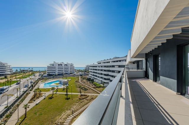 4 sovrum Takvåning till salu i Torremolinos med pool garage - 1 350 000 € (Ref: 9629783)