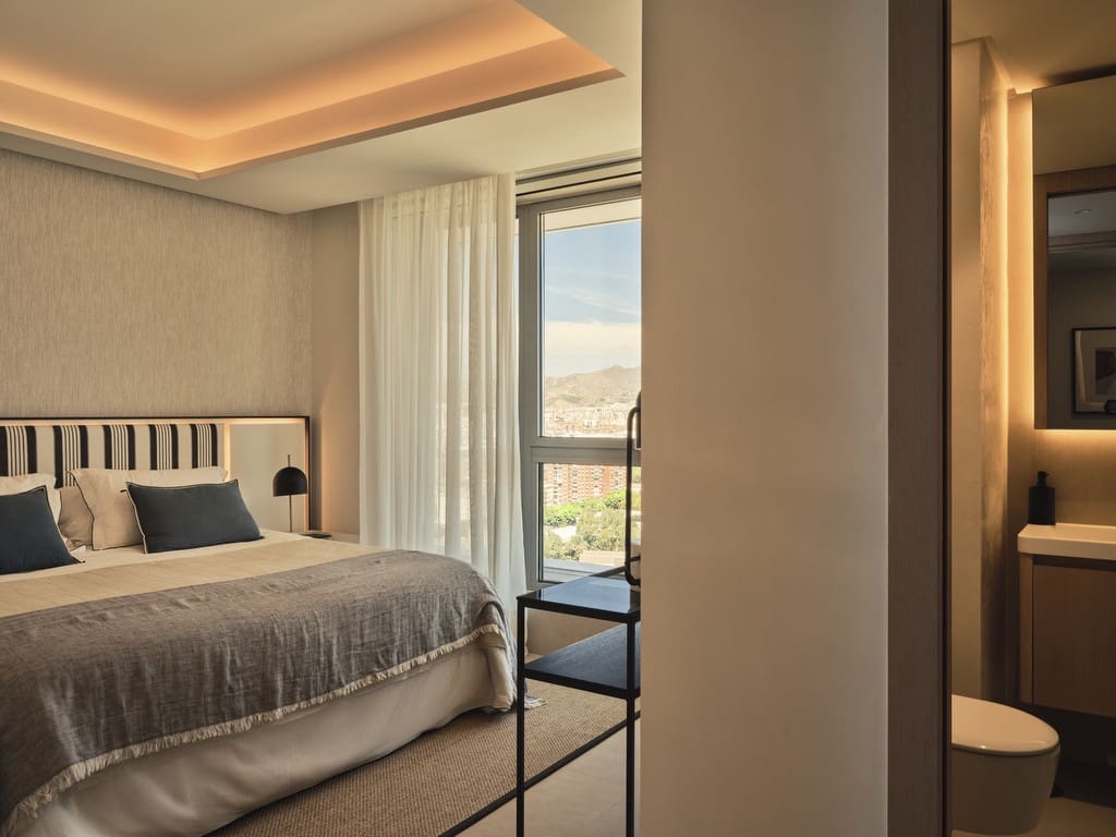 Ático de 4 habitaciones en Málaga ciudad en venta con piscina garaje - 5.942.000 € (Ref: 9637237)