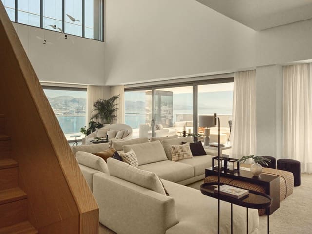 Ático de 4 habitaciones en Málaga ciudad en venta con piscina garaje - 5.942.000 € (Ref: 9637237)