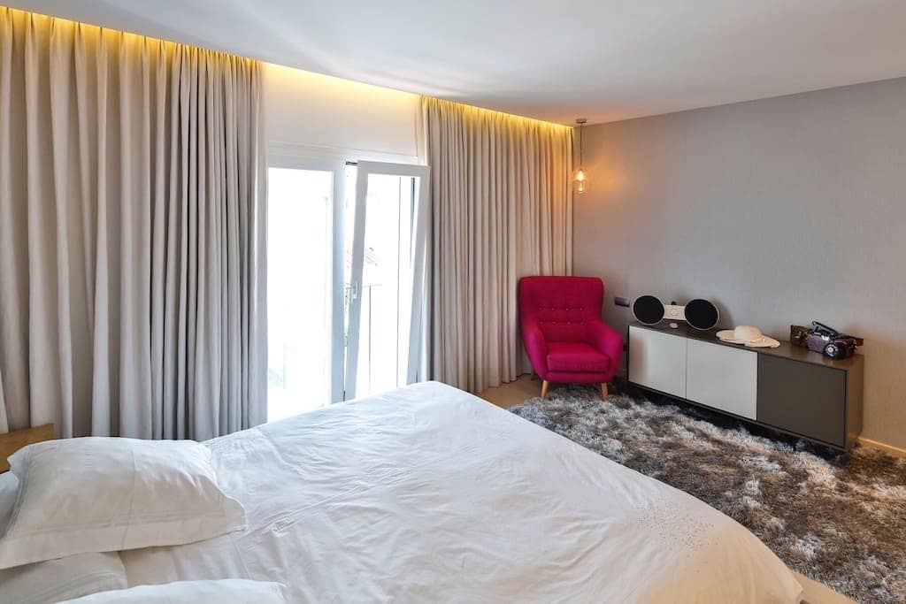 Ático de 2 habitaciones en Puerto Banus en venta - 3.000.000 € (Ref: 9644644)