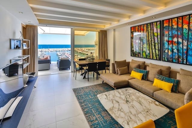 2 makuuhuone Kattohuoneisto myytävänä paikassa Puerto Banus, Marbella - 3 000 000 € (Ref: 9644644)