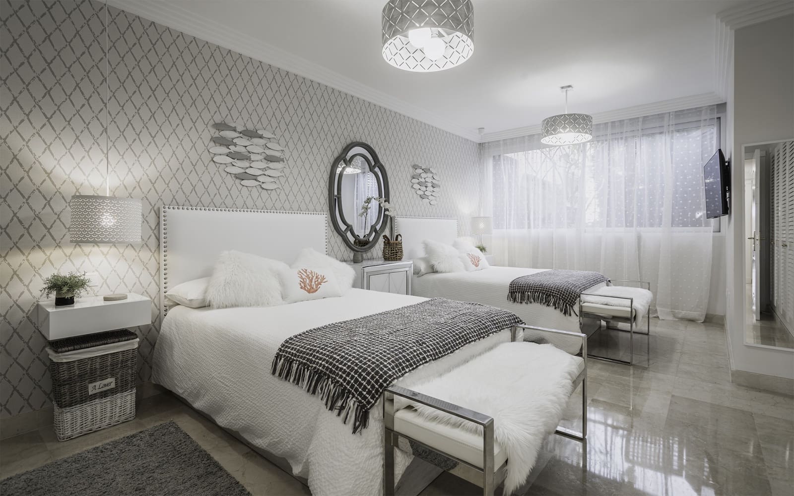 2 soveværelse Lejlighed til salg i Marbella med swimmingpool garage - € 700.000 (Ref: 9647865)